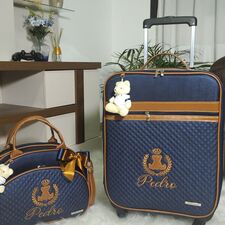 Mala com Rodinhas e Bolsa em Feira de Santana